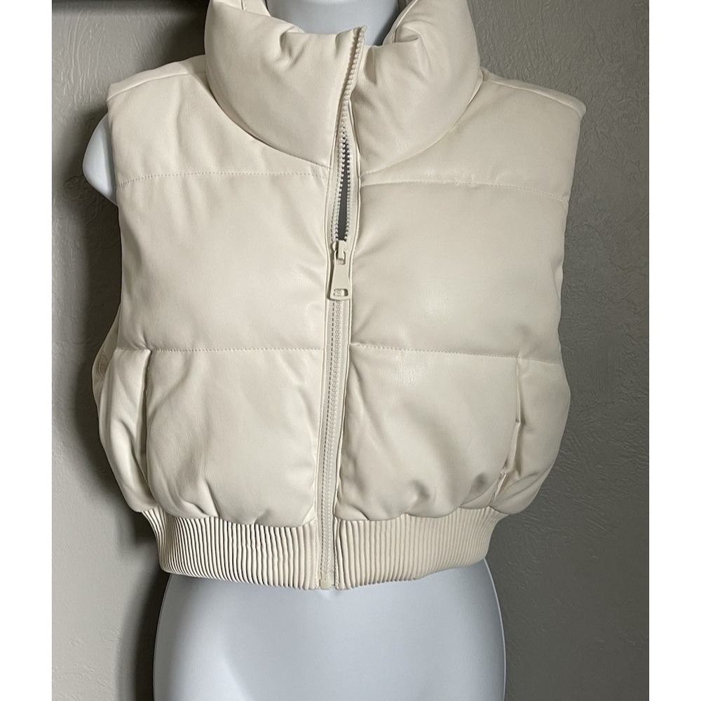 Ci Sono By‎ Cavalini Puff Vest Ivory Faux Leather Cinched Waist Womens Small
